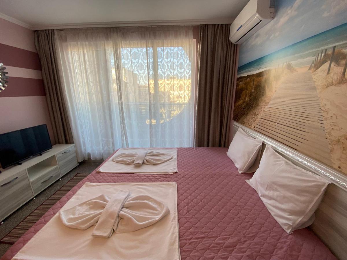 Admiral Plaza A 11 Apartment Pantai Sunny Bagian luar foto