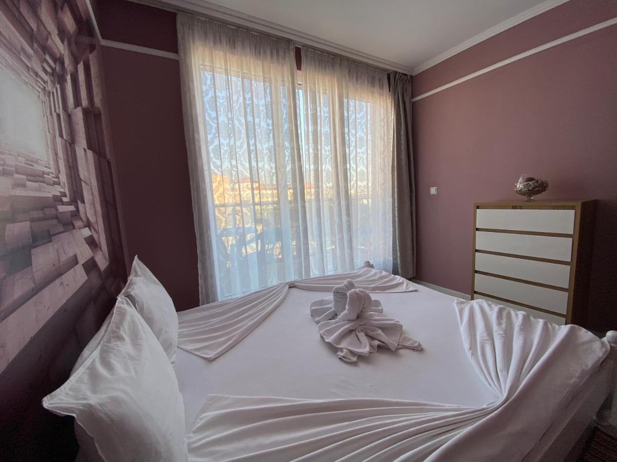 Admiral Plaza A 11 Apartment Pantai Sunny Bagian luar foto