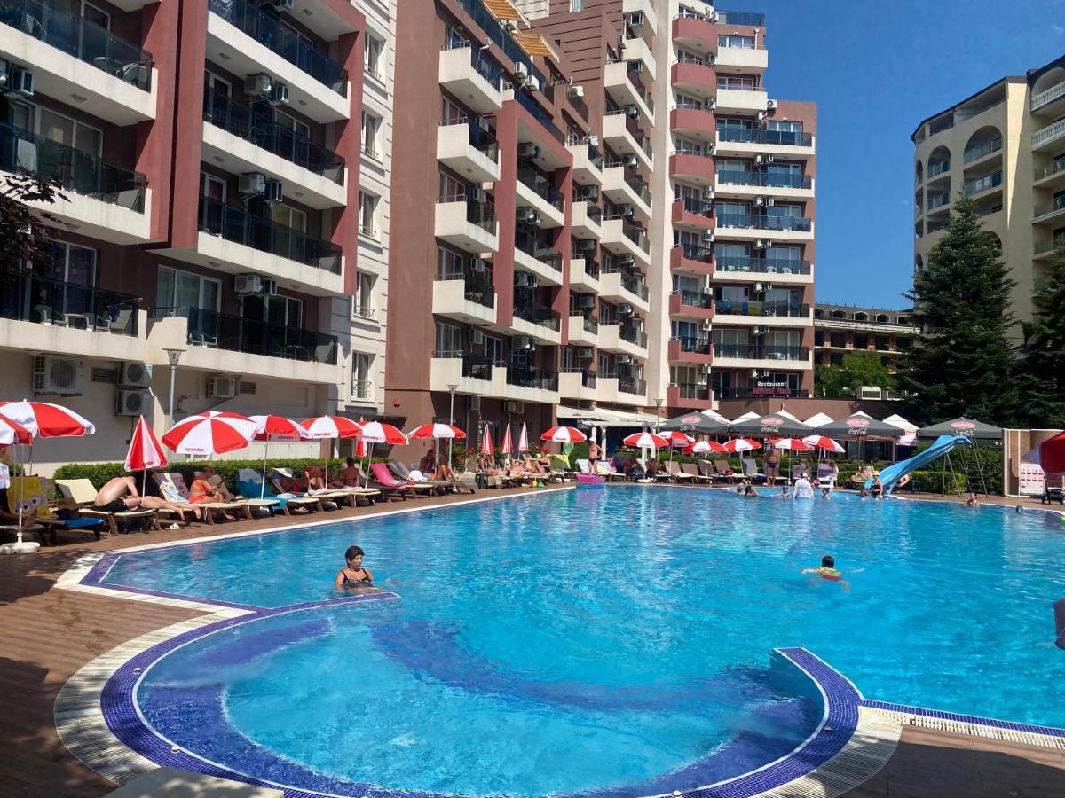 Admiral Plaza A 11 Apartment Pantai Sunny Bagian luar foto