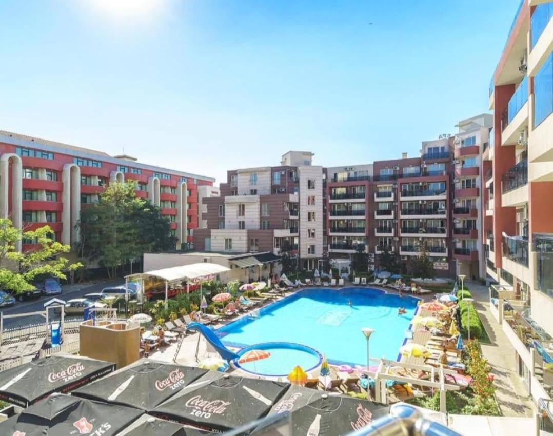 Admiral Plaza A 11 Apartment Pantai Sunny Bagian luar foto