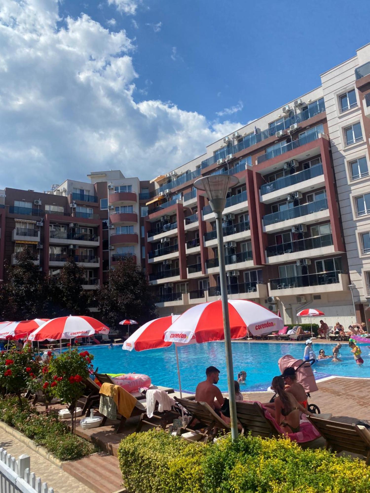 Admiral Plaza A 11 Apartment Pantai Sunny Bagian luar foto